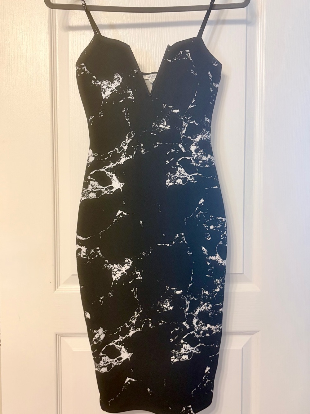 Charlotte Russe Black and White Marble Print Cami Top - Picture 5 of 6